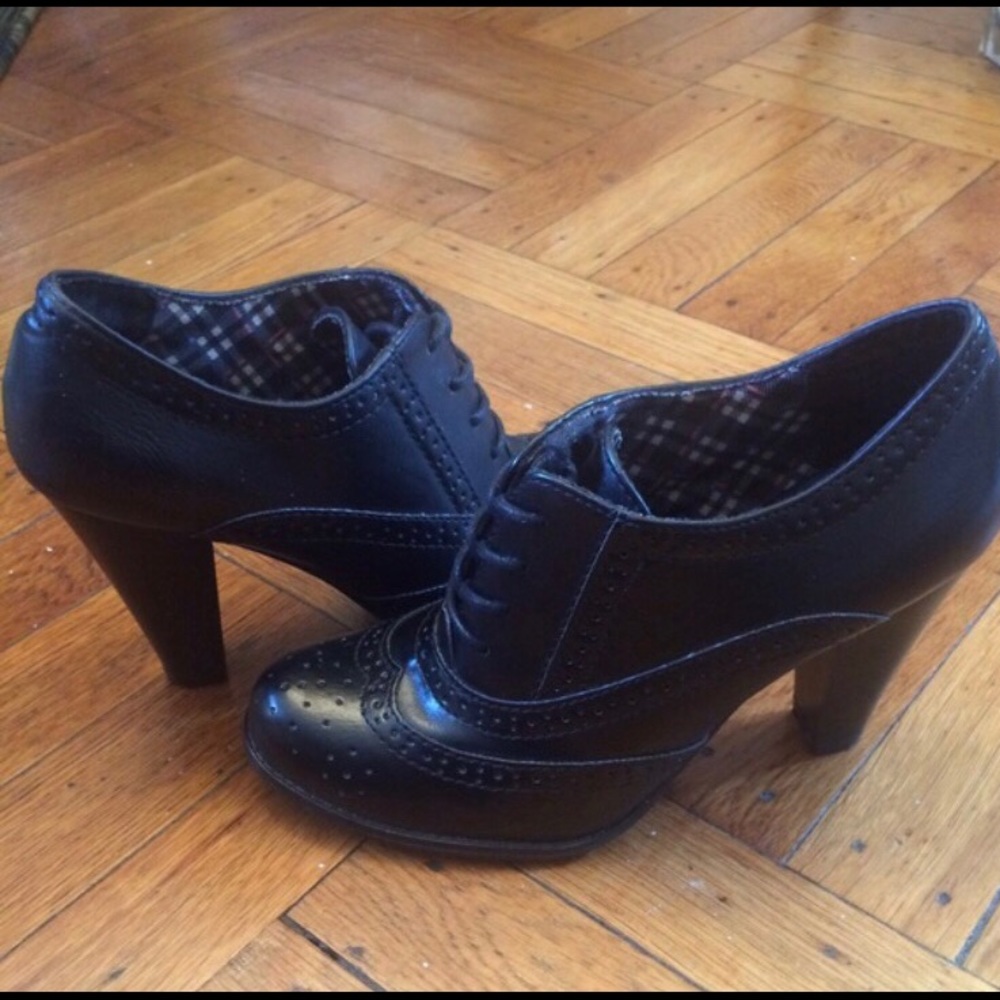 💼AE Black Ankle Booties- FINAL PRICE